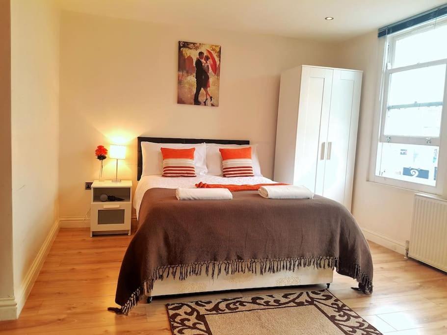 Comfortable Studio Flat Near Central Londen Buitenkant foto