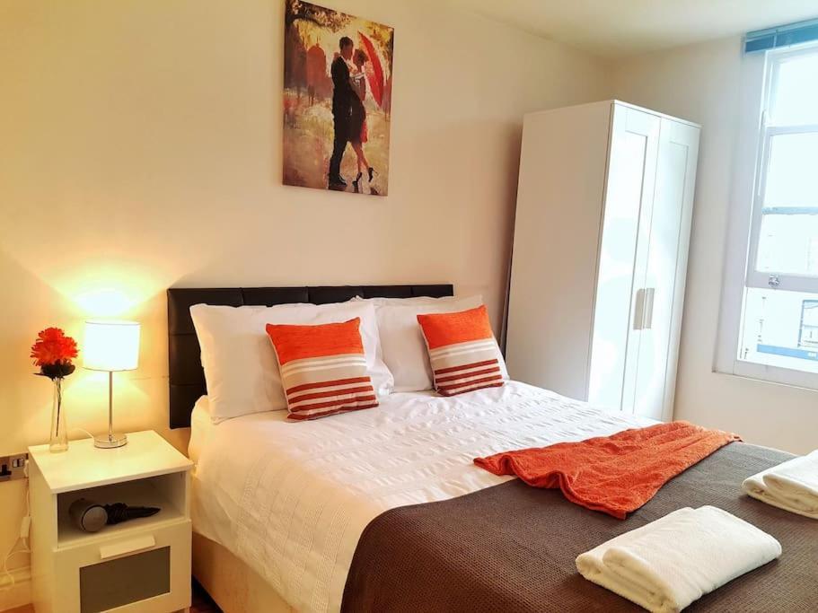 Comfortable Studio Flat Near Central Londen Buitenkant foto