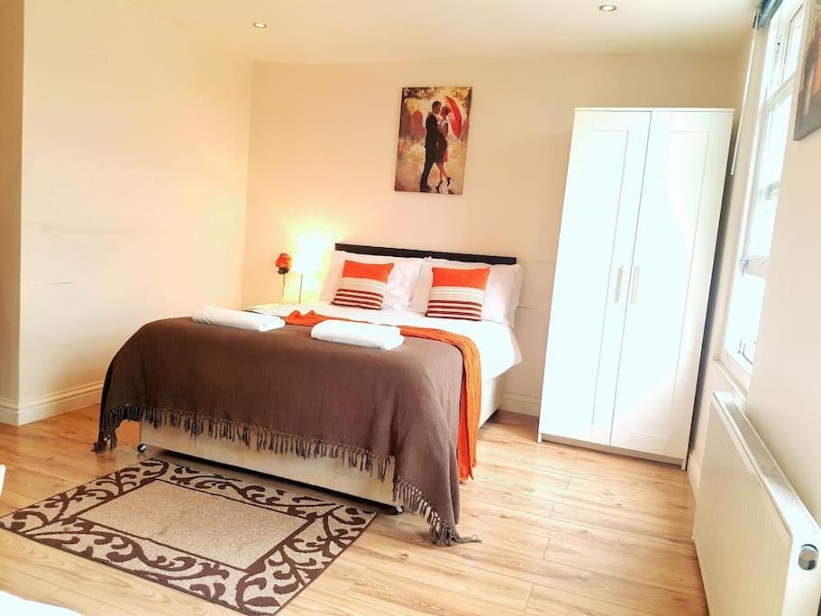 Comfortable Studio Flat Near Central Londen Buitenkant foto